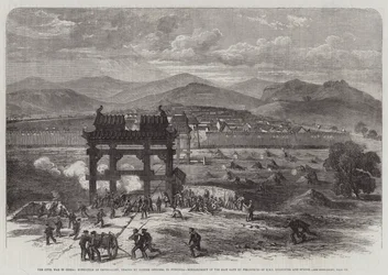 La guerre civile en Chine, expédition des impérialistes, dirigée par des officiers britanniques, à Fungwha, bombardement de la porte Est par les pièces de campagne du HMS Encounter et Sphinx